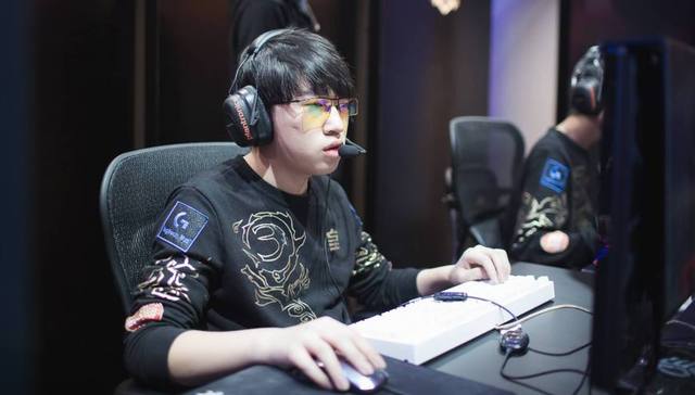 C罗不仅是 C罗不仅是