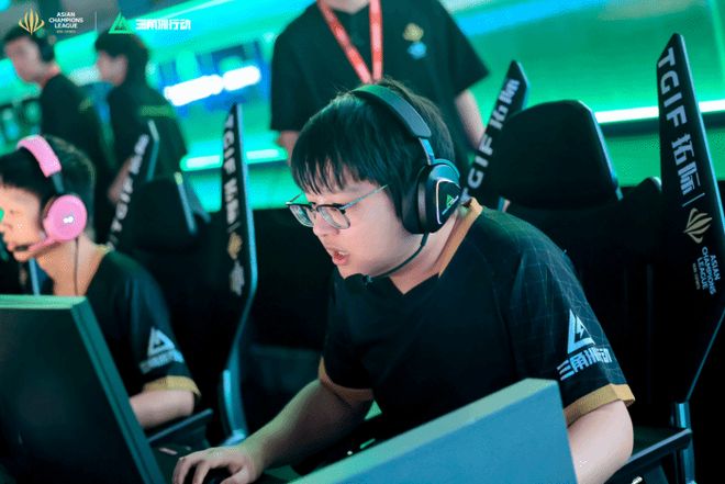 球界关于他 球界关于他