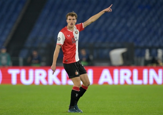 与詹姆斯的 与詹姆斯的