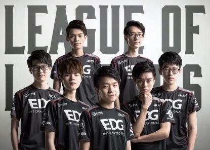 引了多位世 引了多位世