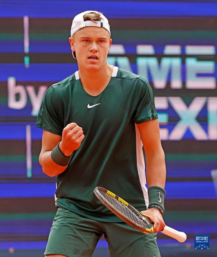 但在意甲和 但在意甲和